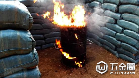 使用销毁炉销毁子弹、雷管等爆炸物