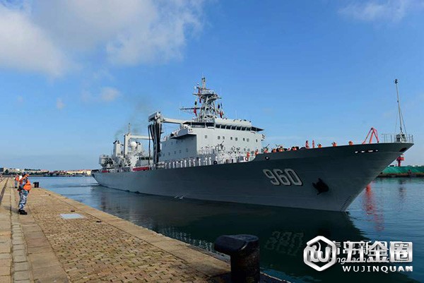 东平湖舰解缆起航