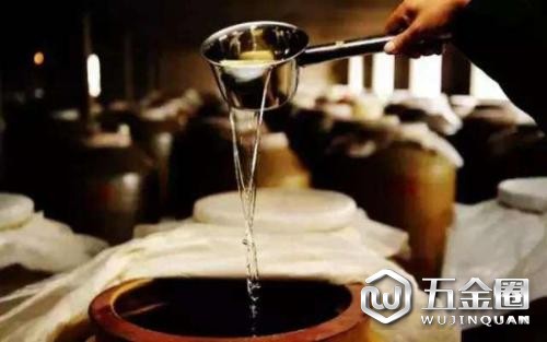 明年1月1日起全面取缔白酒小作坊