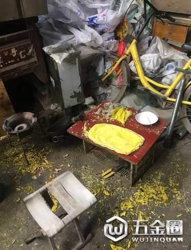 黑作坊现场