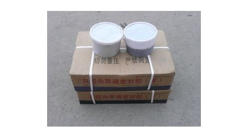 配制腻子时使用建筑胶该注意什么？