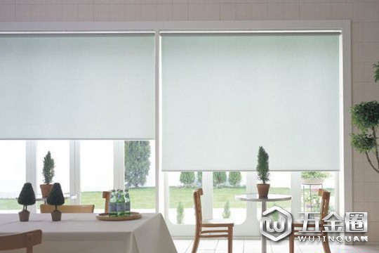卷帘窗帘怎么安装 卷帘窗帘安装方法有哪些？