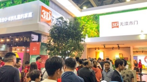 广州上海展会落幕，3D无漆木门展位3天迎数十万人次入场