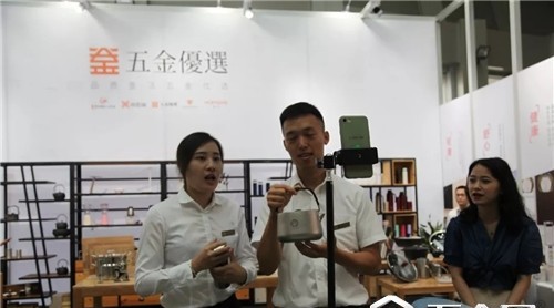 第十届国际门博会｜“智能+服务”开启未来发展另一扇“门”