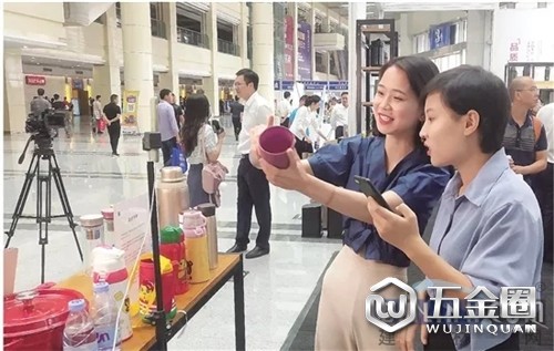 中国建材网