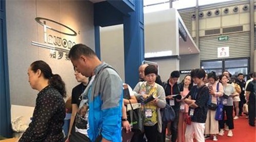 从产品商到服务商 品牌赋能或成营销突破新渠道！